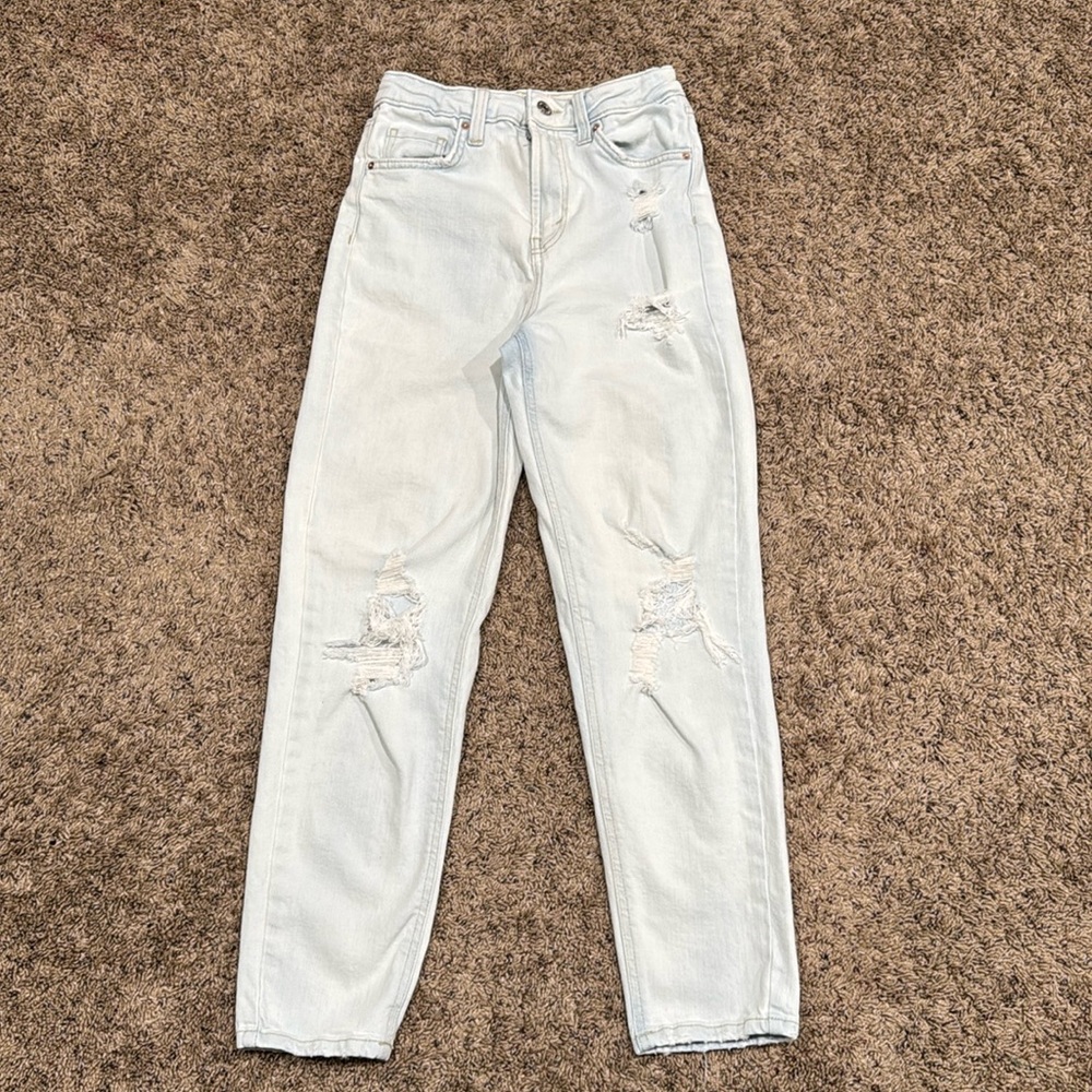 Wild Fable Women’s Junior Highest Rise Mom Distressed Jean Size 0
